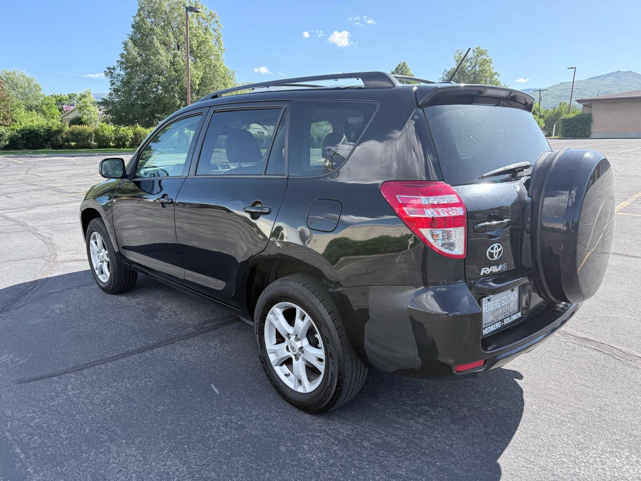 Toyota RAV4 4dr Auto 2012