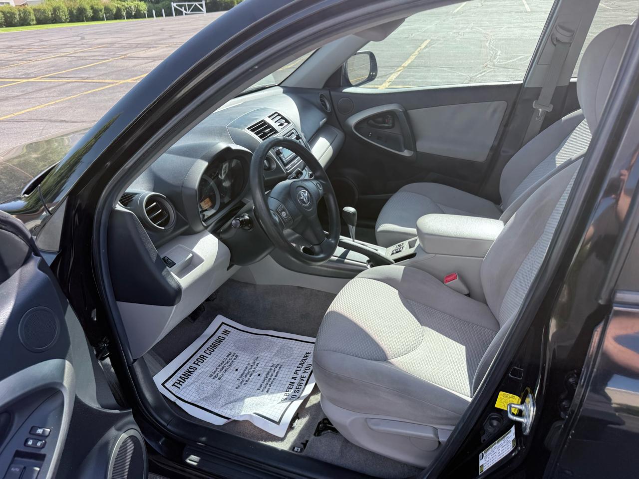 Toyota RAV4 4dr Auto 2012