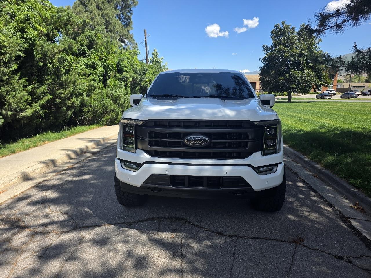 Ford F-150 4WD SuperCrew 145" Lariat 2023