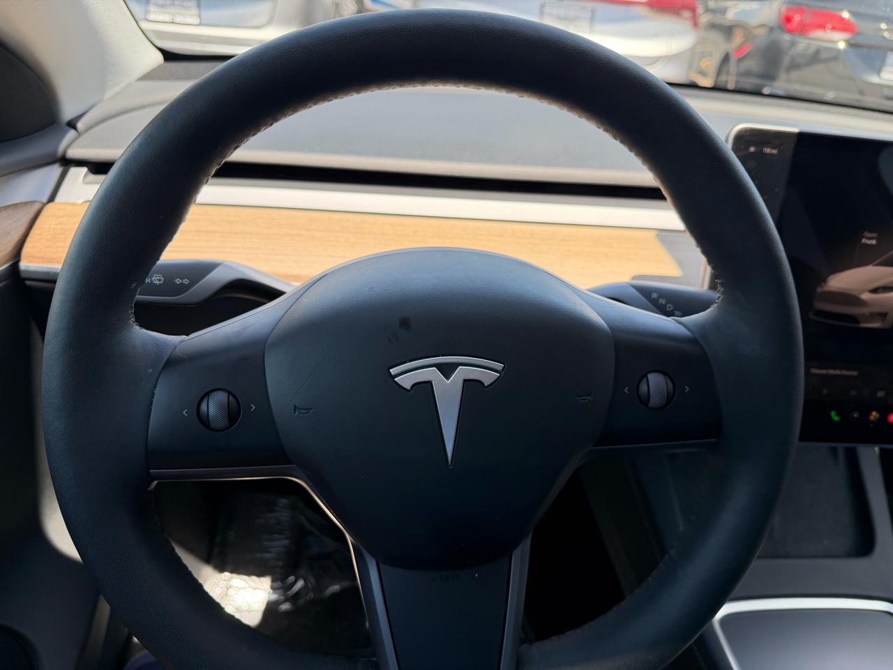Tesla Model Y Long Range AWD 2023