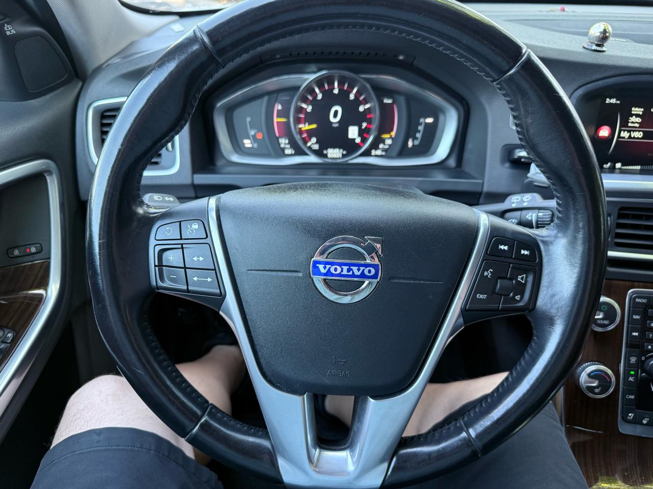 Volvo V60 Cross Country 2015.5 4dr Wgn T5 Platinum AWD 2015