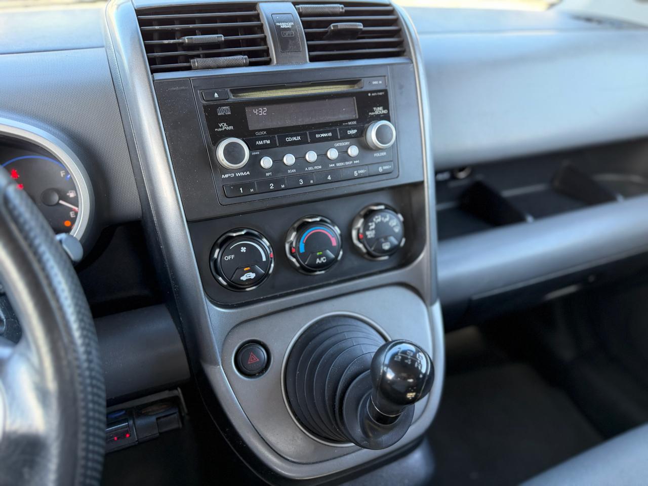 Honda Element 4WD 4dr MT EX 2007