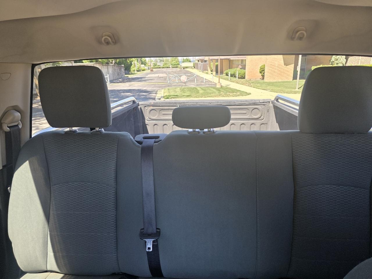 RAM 1500 4WD Quad Cab 140.5" ST 2015