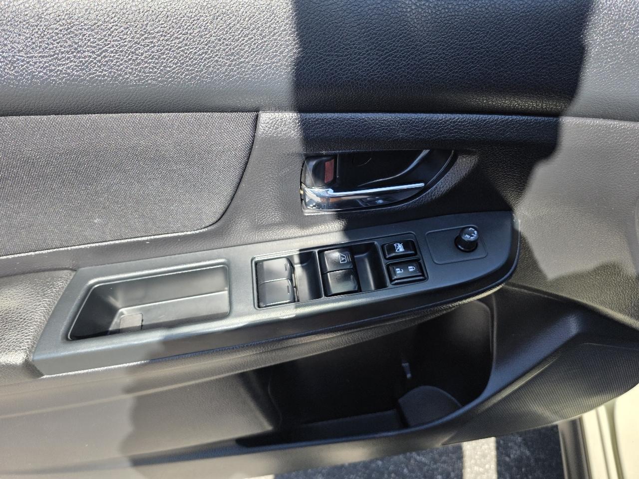 Subaru XV Crosstrek 5dr Auto 2.0i Premium 2014
