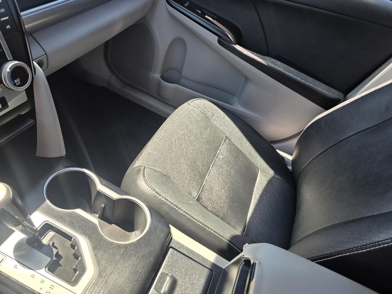 Toyota Camry 4dr Sdn I4 Auto SE Sport Limited Edition (Natl) 2012