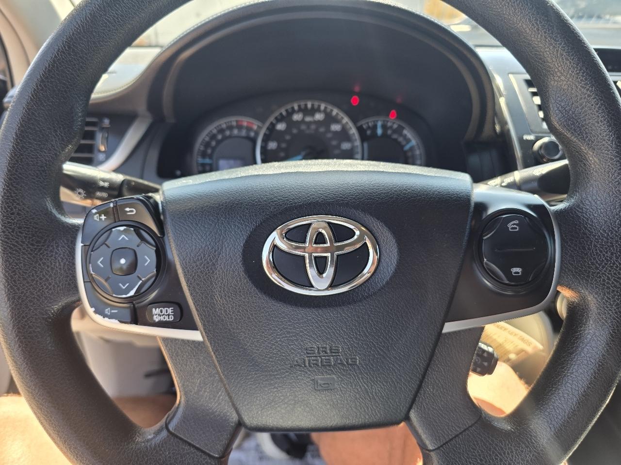 Toyota Camry 4dr Sdn I4 Auto SE Sport Limited Edition (Natl) 2012