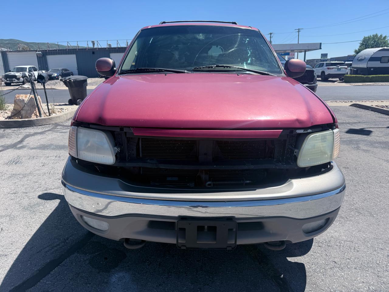 Ford Expedition 119" WB Eddie Bauer 4WD 2000
