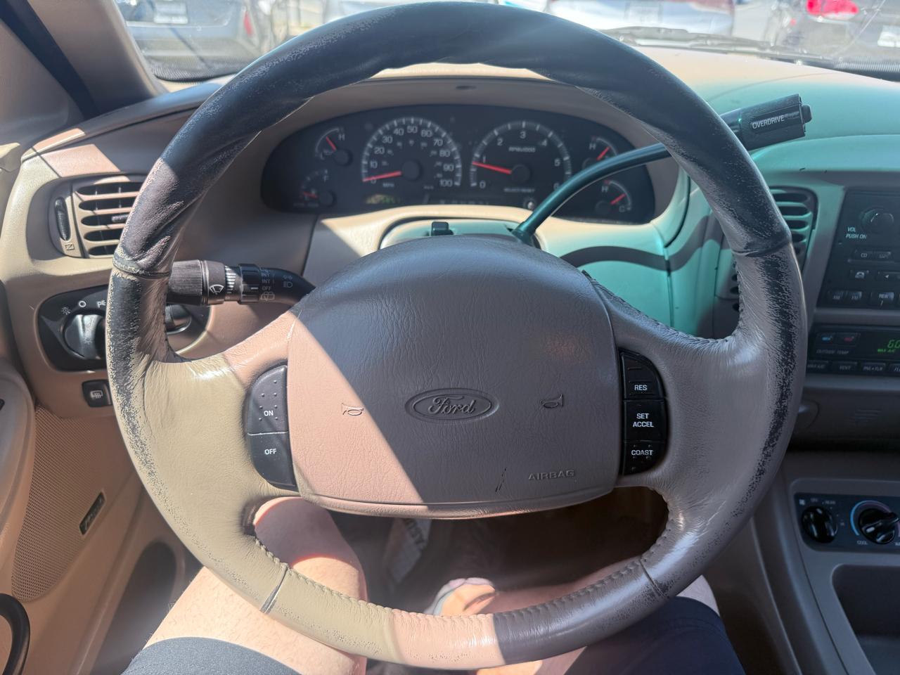 Ford Expedition 119" WB Eddie Bauer 4WD 2000
