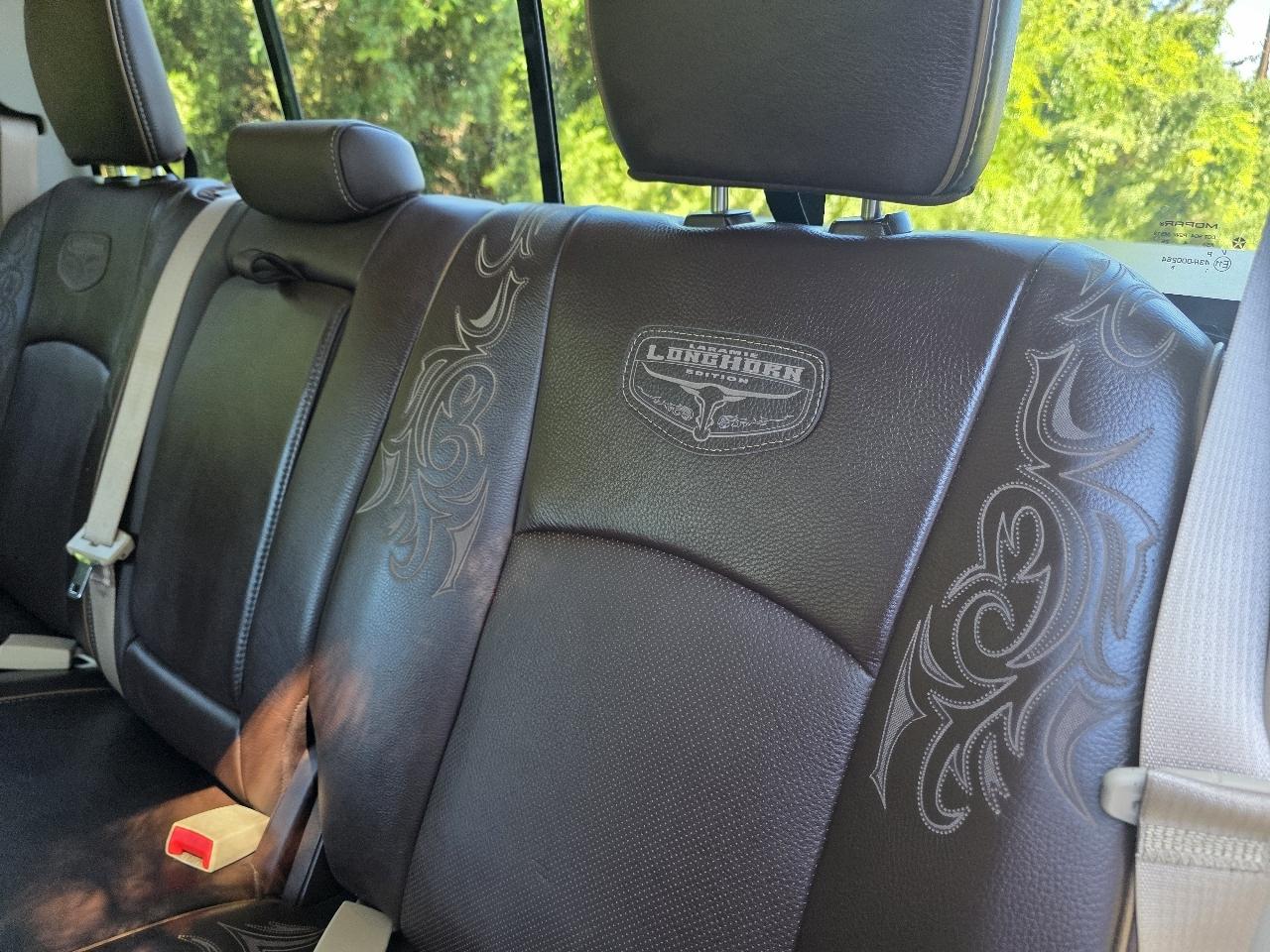 RAM 2500 4WD Crew Cab 149" Longhorn 2015