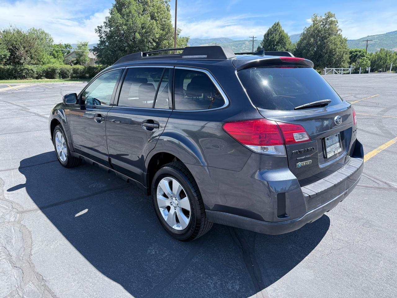 Subaru Outback 4dr Wgn H4 Auto 2.5i Limited Pwr Moon 2011