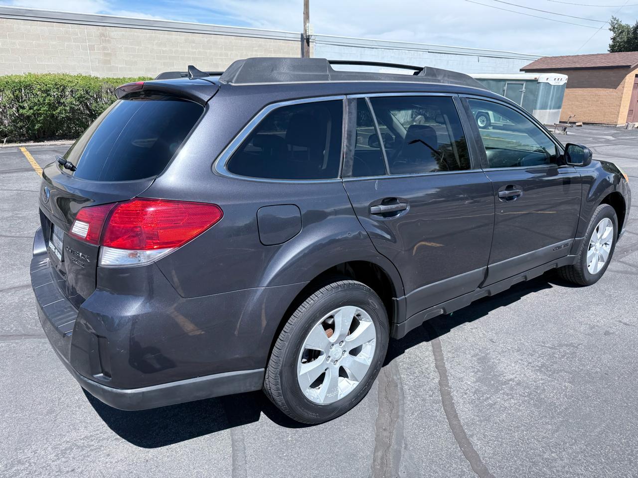 Subaru Outback 4dr Wgn H4 Auto 2.5i Limited Pwr Moon 2011