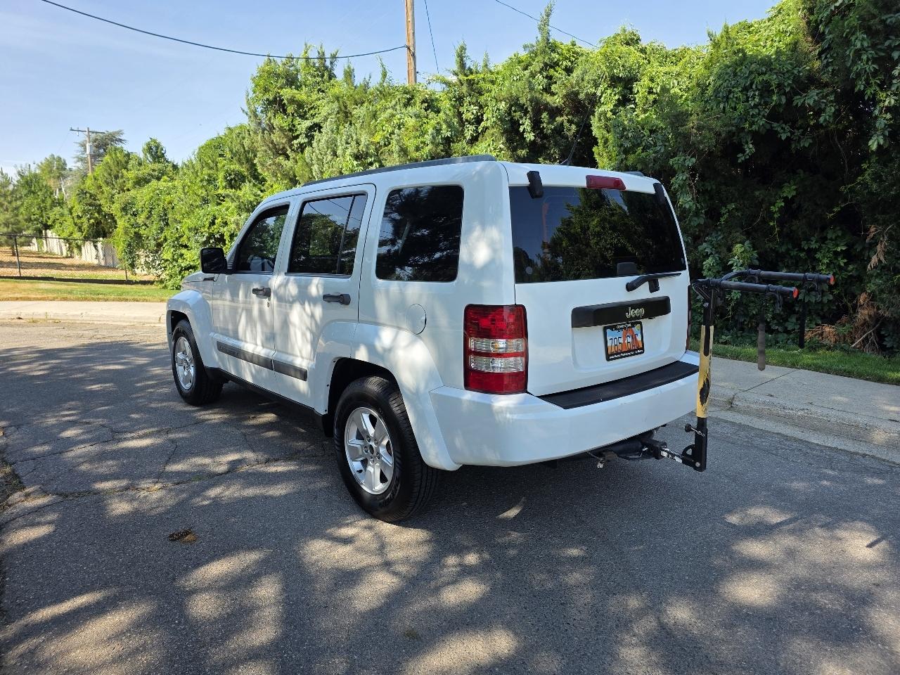 Jeep Liberty RWD 4dr Sport 2012