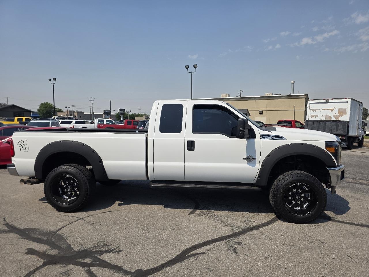 Ford Super Duty F-250 SRW 4WD SuperCab 142" Lariat 2015