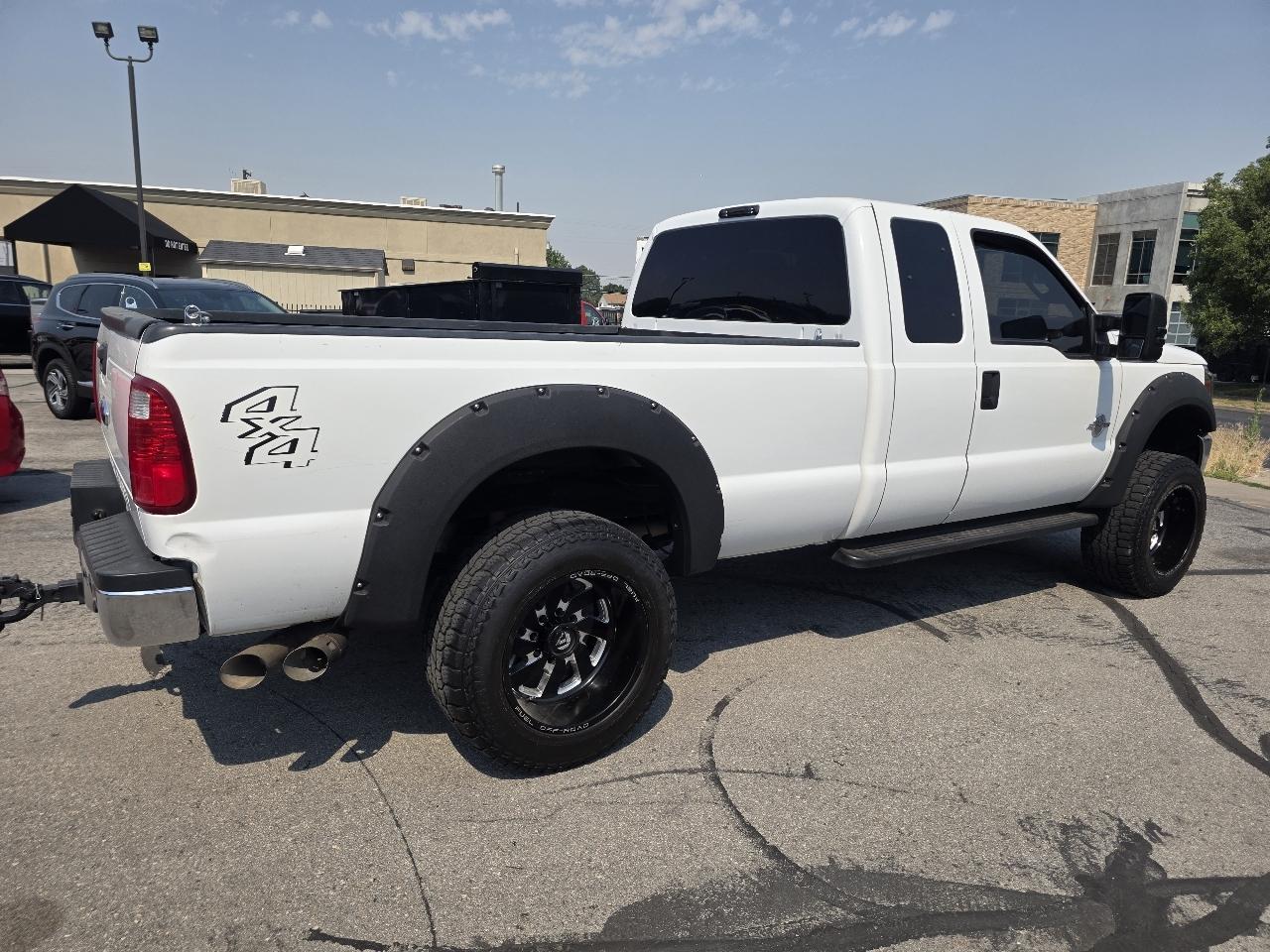 Ford Super Duty F-250 SRW 4WD SuperCab 142" Lariat 2015