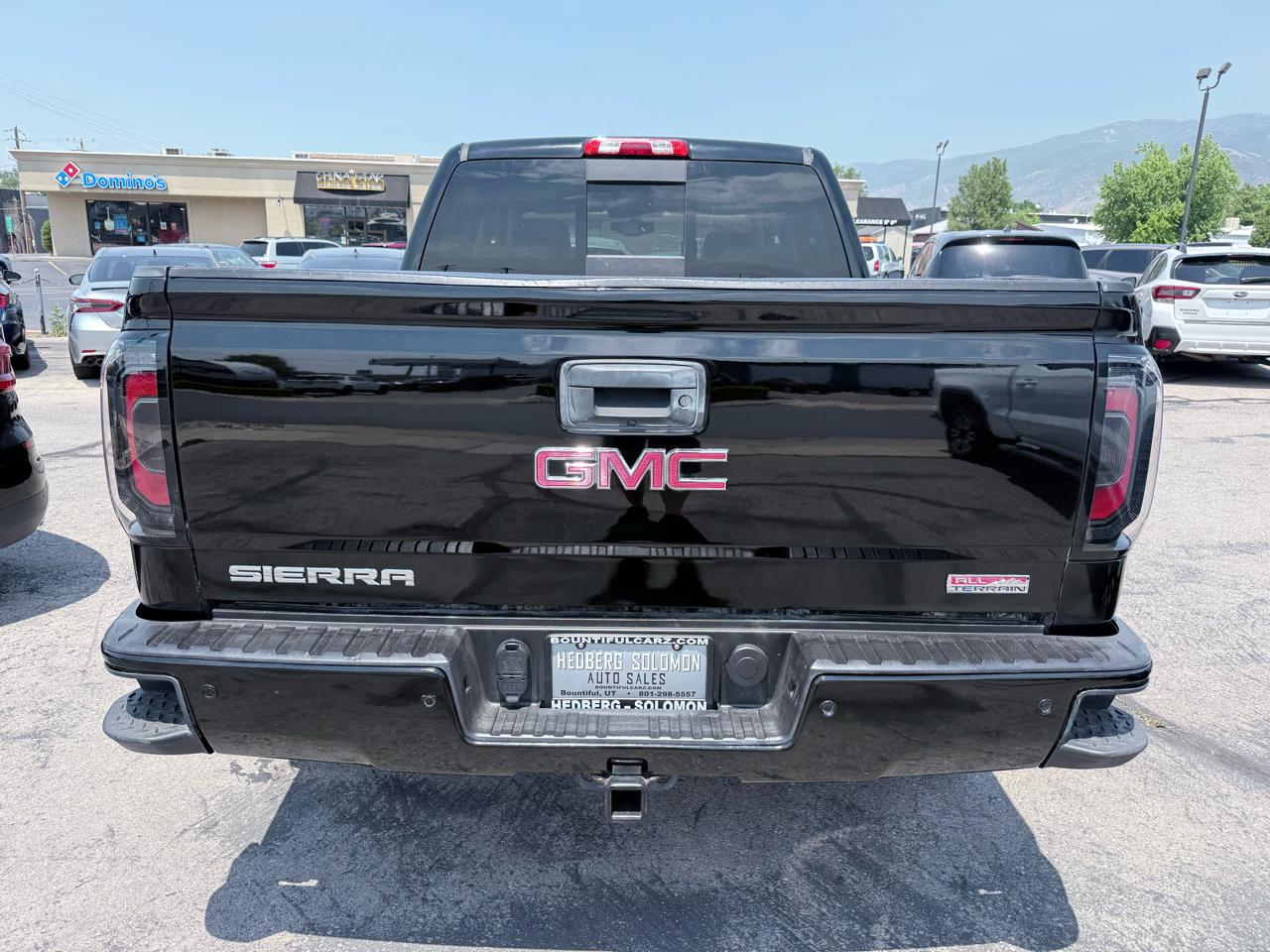 GMC Sierra 1500 4WD Crew Cab 143.5" SLT 2016