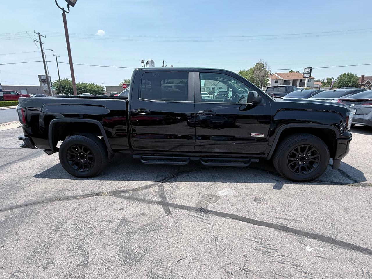 GMC Sierra 1500 4WD Crew Cab 143.5" SLT 2016
