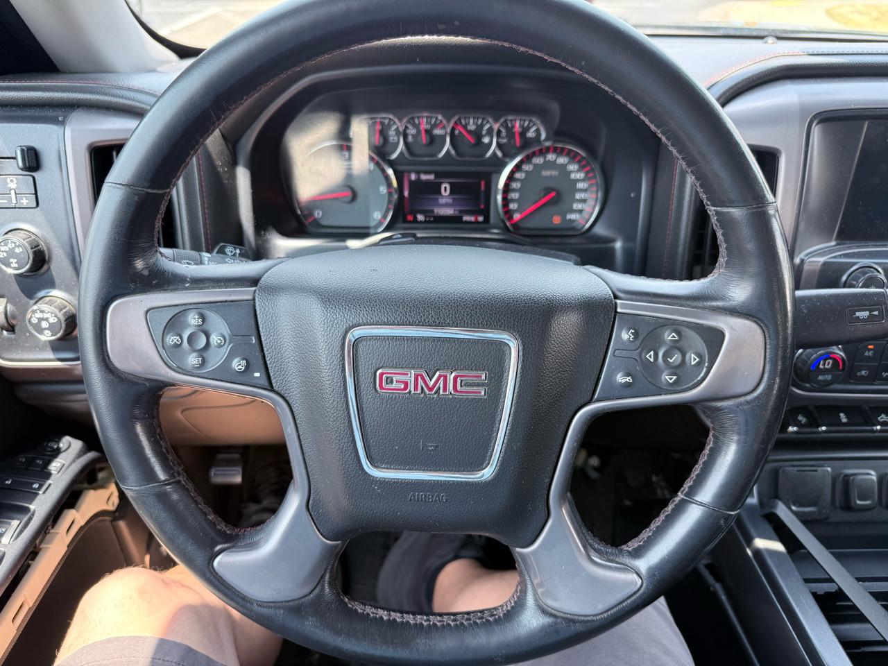 GMC Sierra 1500 4WD Crew Cab 143.5" SLT 2016