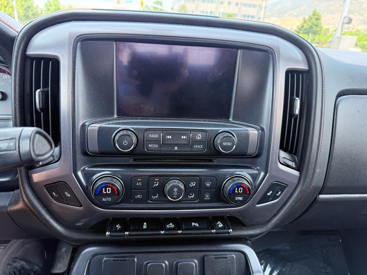 GMC Sierra 1500 4WD Crew Cab 143.5" SLT 2016
