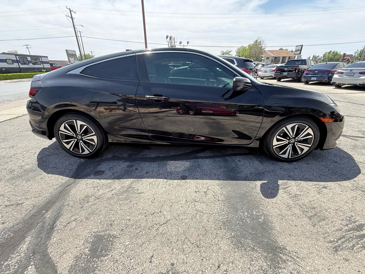 Honda Civic Coupe EX-T Manual 2017