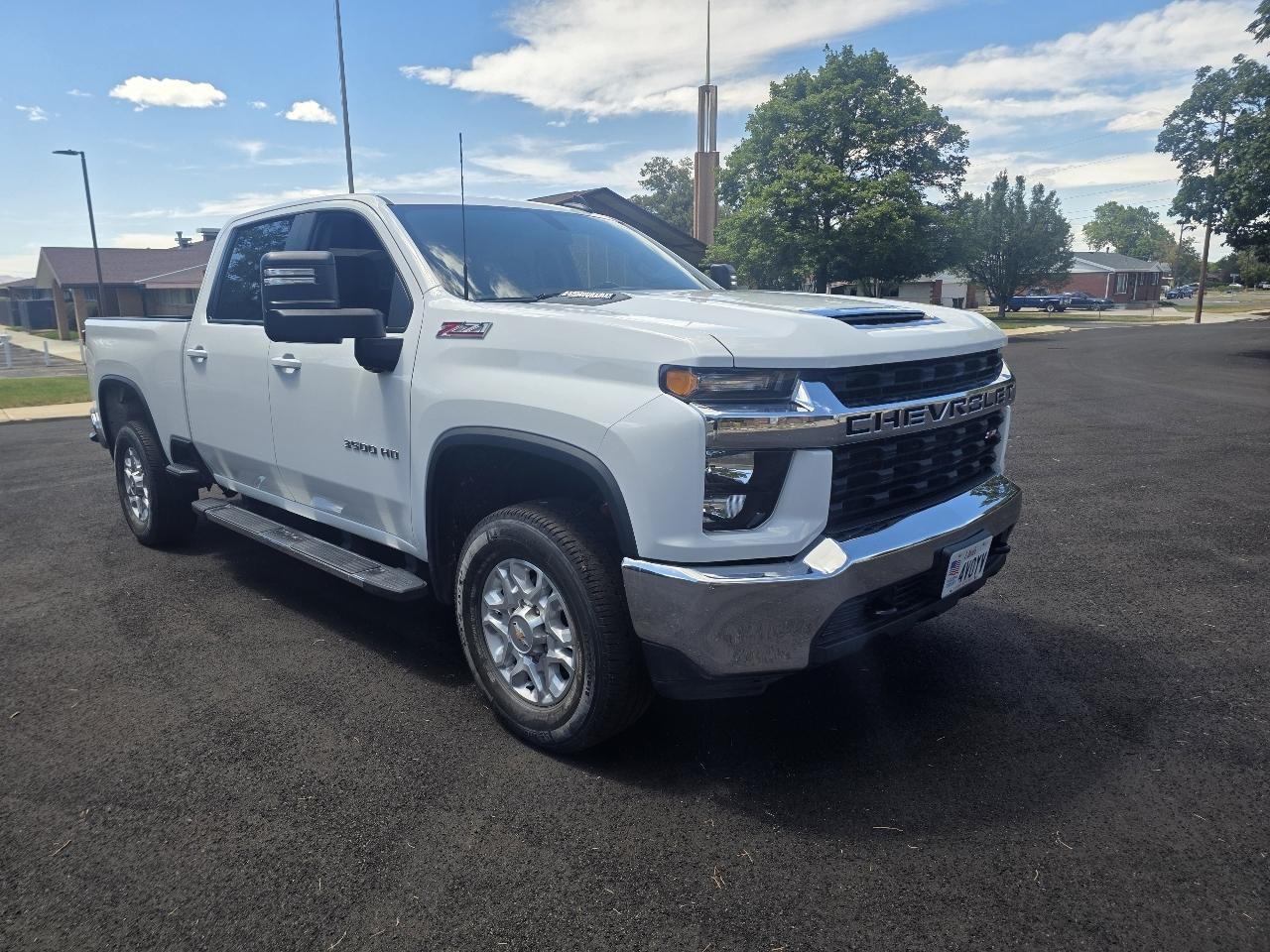 Chevrolet Silverado 3500HD 4WD Crew Cab 159" LT 2023