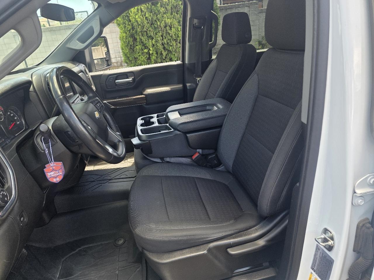 Chevrolet Silverado 3500HD 4WD Crew Cab 159" LT 2023