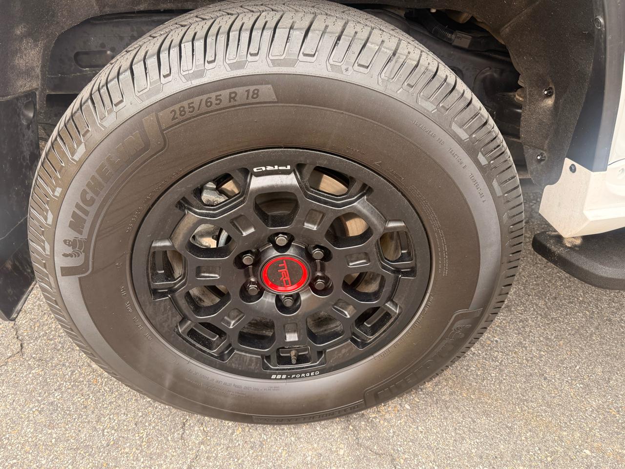 Toyota Sequoia TRD Pro 4D SUV 4WD 2024