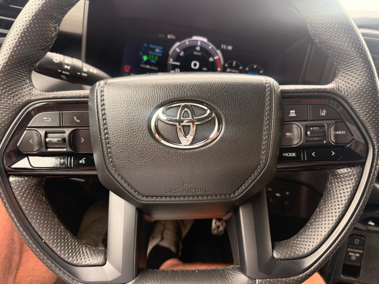 Toyota Sequoia TRD Pro 4D SUV 4WD 2024