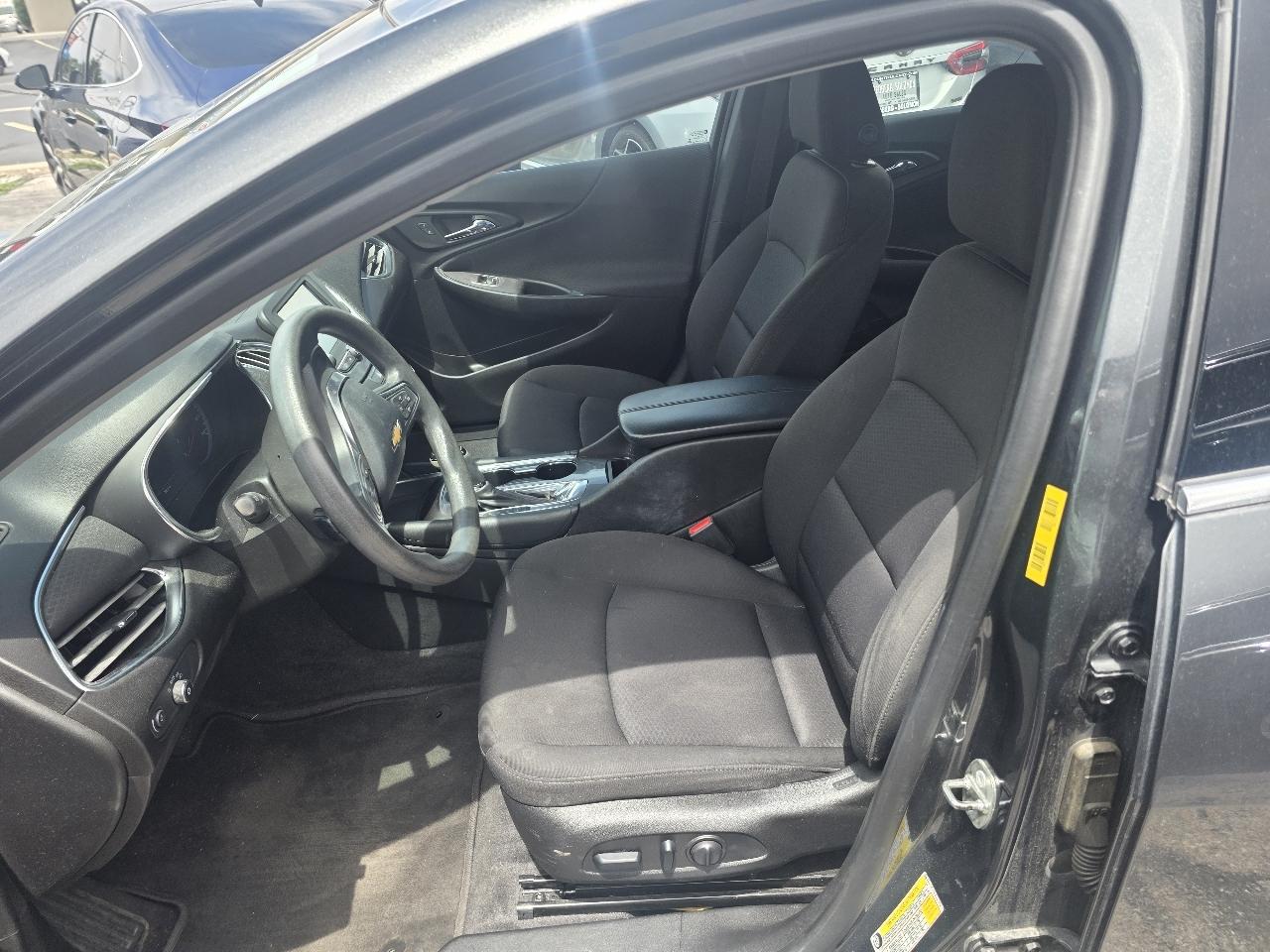 Chevrolet Malibu 4dr Sdn LT w/1LT 2018