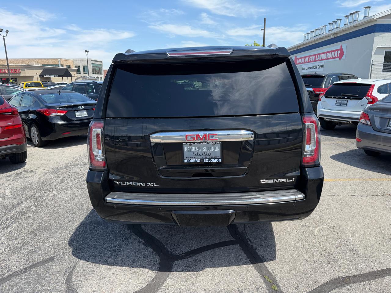 GMC Yukon XL 4WD 4dr Denali 2015