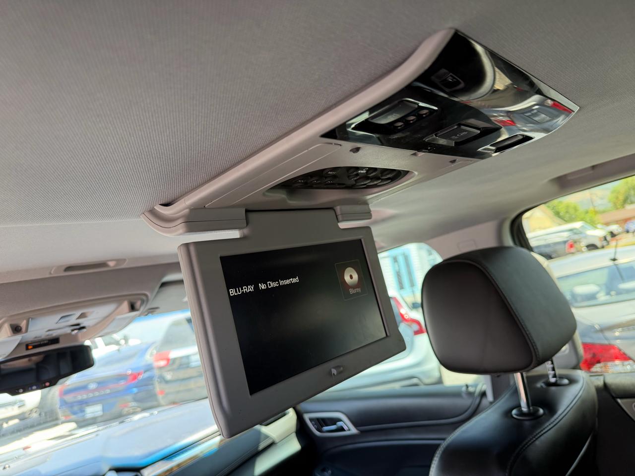 GMC Yukon XL 4WD 4dr Denali 2015