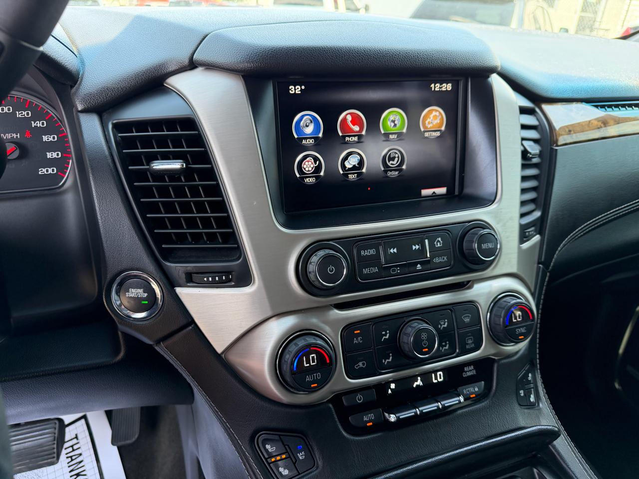 GMC Yukon XL 4WD 4dr Denali 2015