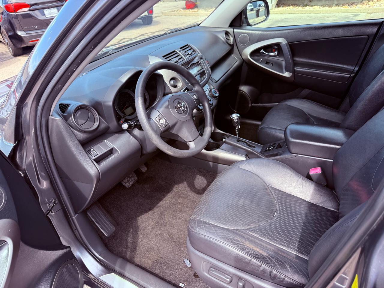 Toyota RAV4 Sport 2011