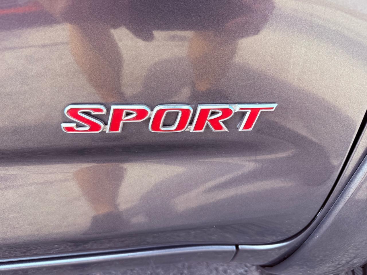 Toyota RAV4 Sport 2011