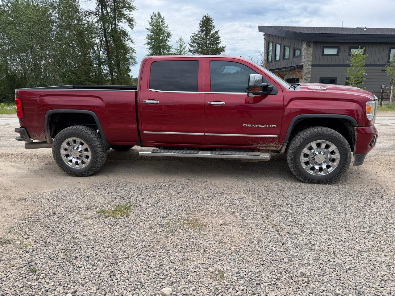GMC Sierra 2500HD 4WD Crew Cab 153.7" Denali 2019