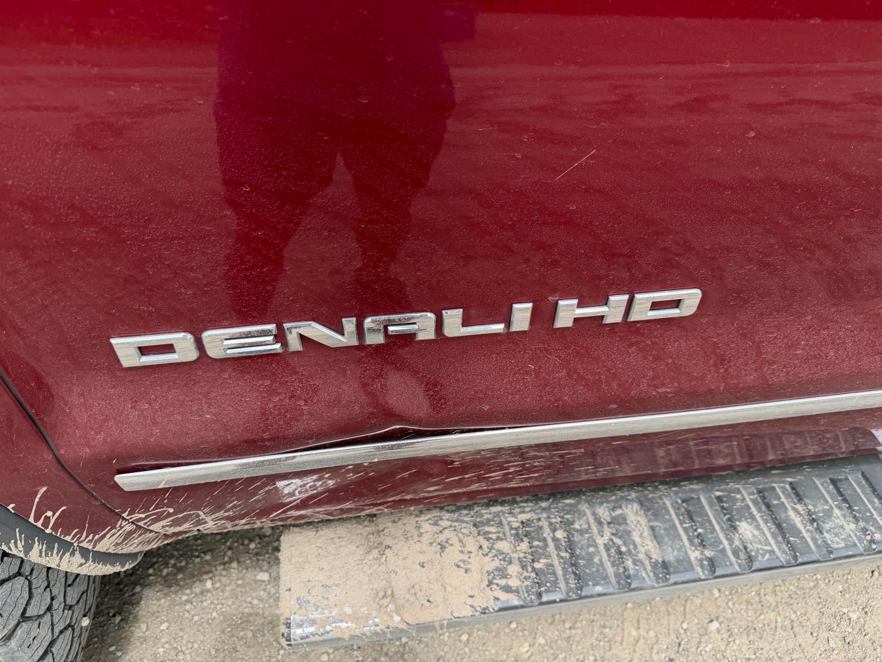 GMC Sierra 2500HD 4WD Crew Cab 153.7" Denali 2019