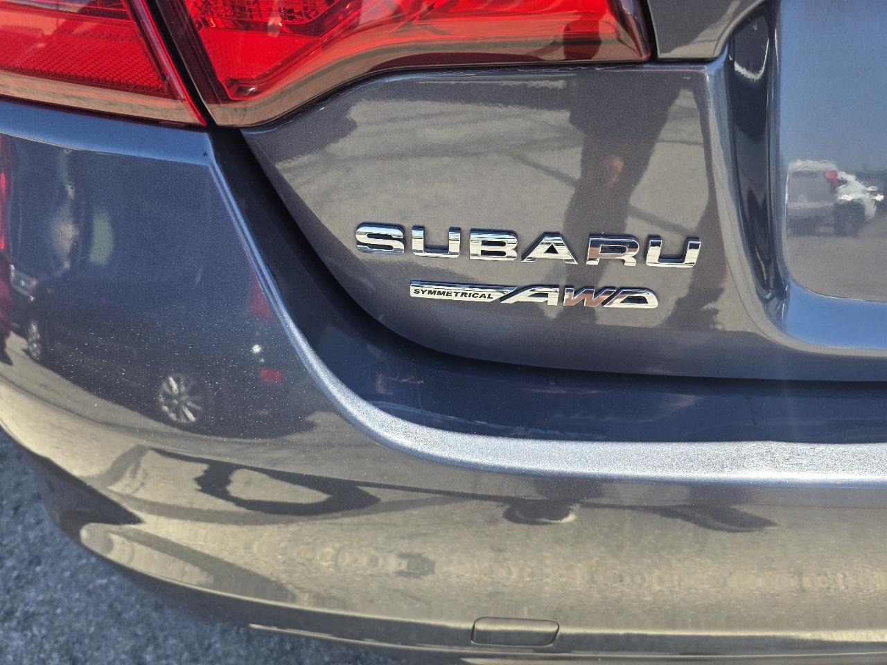 Subaru Legacy 4dr Sdn 2.5i PZEV 2015