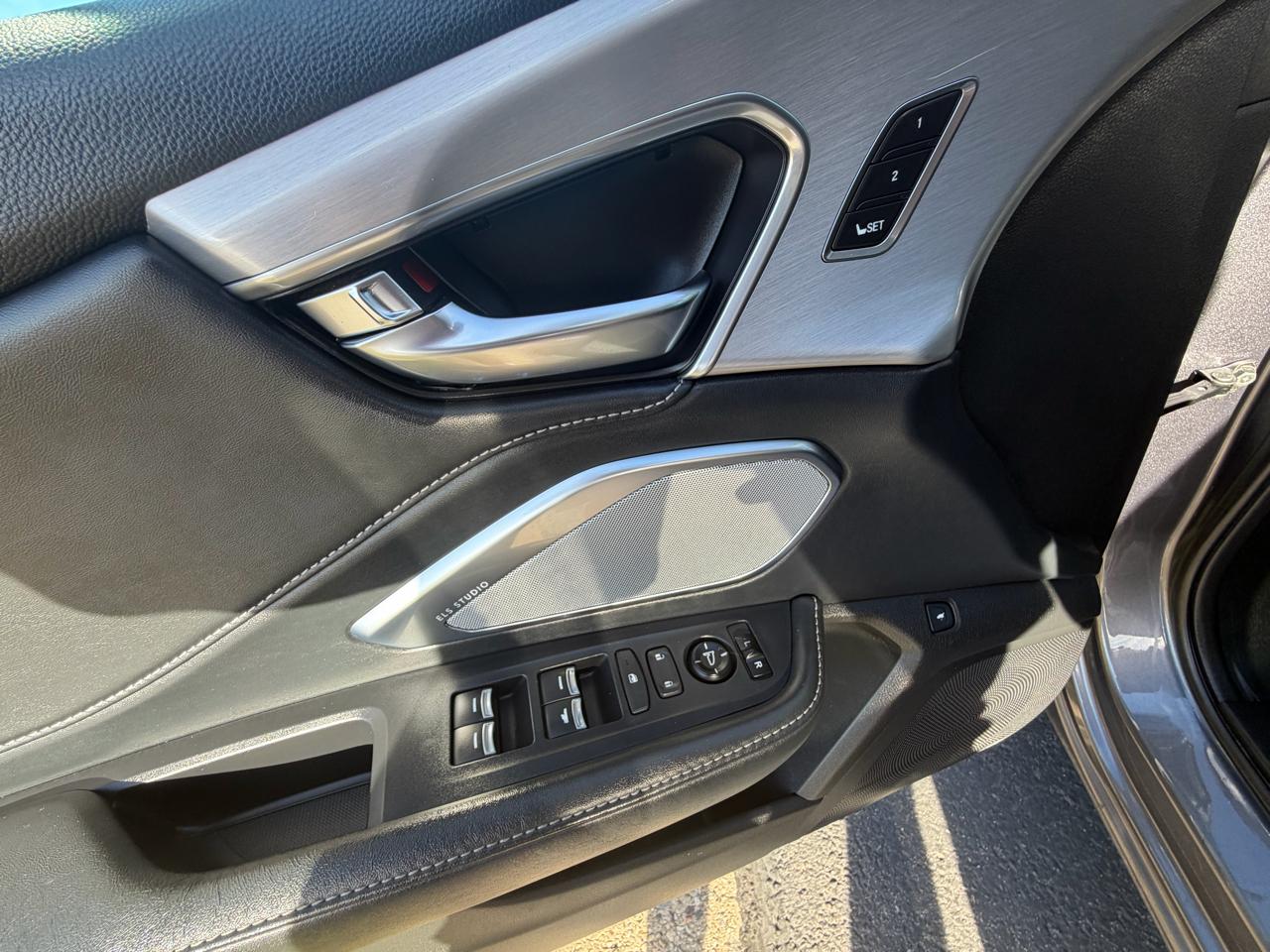 Acura RDX SH-AWD w/Technology Pkg 2020