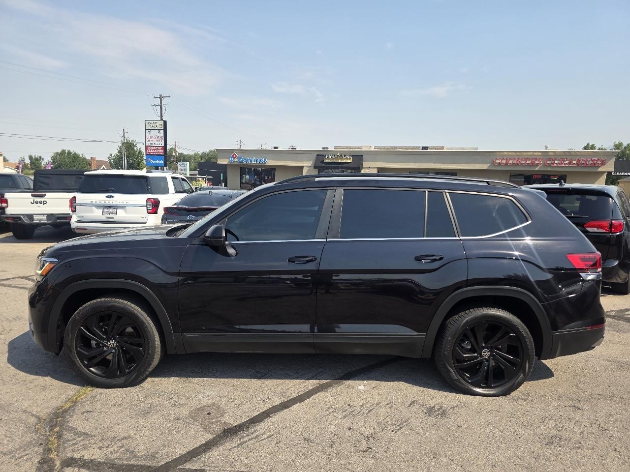 Volkswagen Atlas 3.6L V6 SE w/Technology 4MOTION 2022