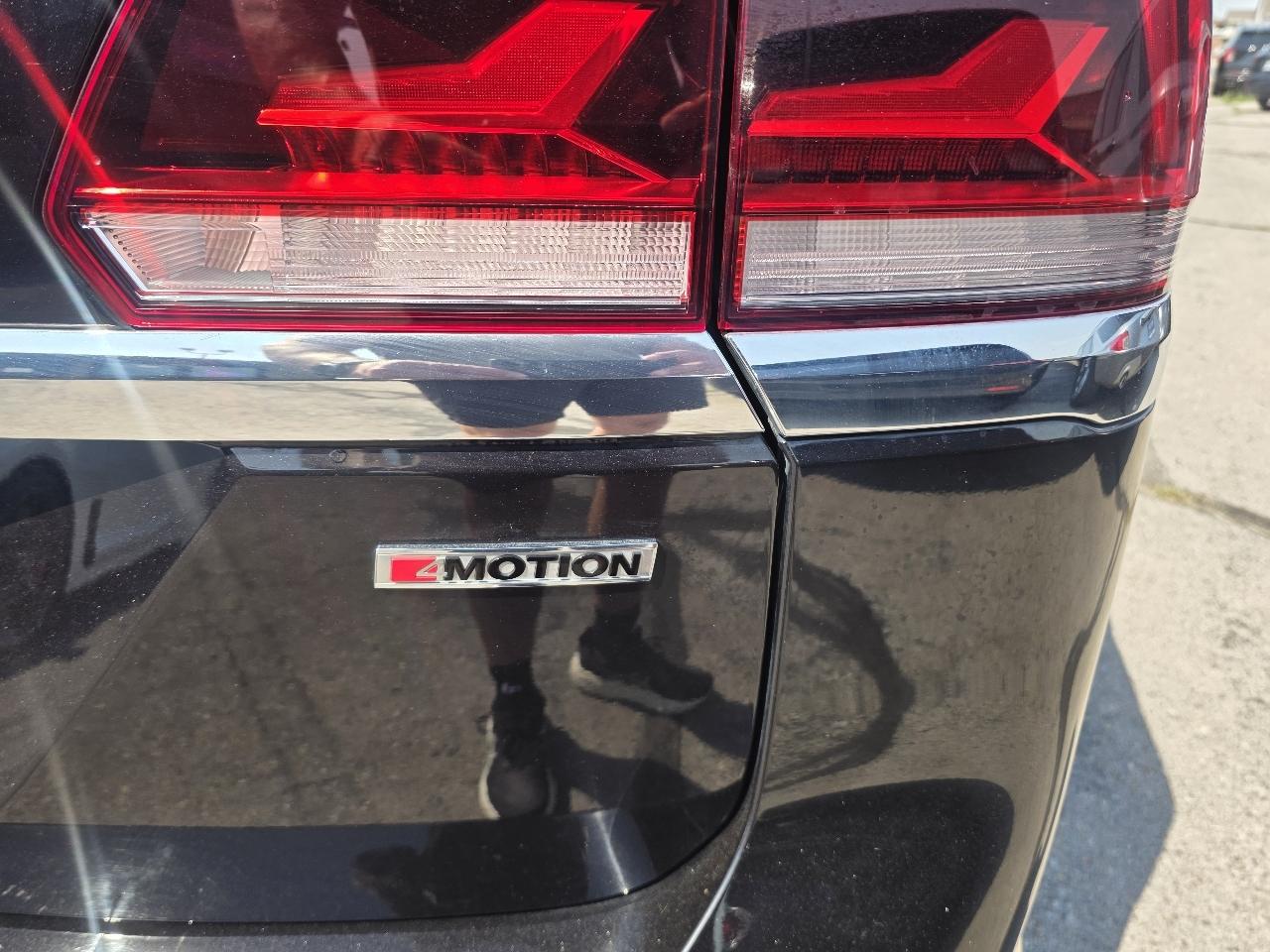 Volkswagen Atlas 3.6L V6 SE w/Technology 4MOTION 2022