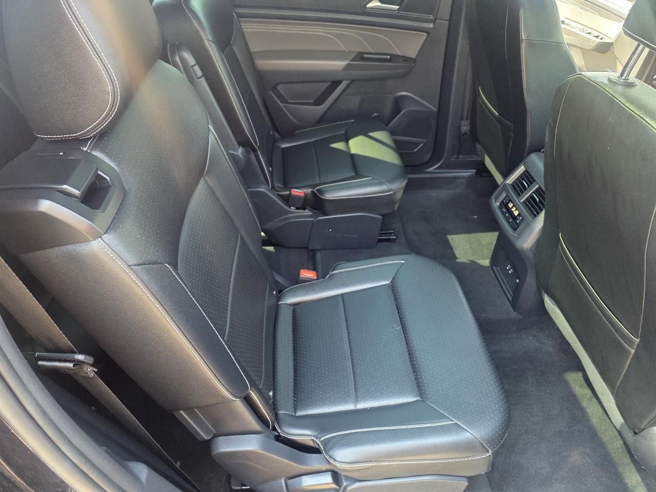 Volkswagen Atlas 3.6L V6 SE w/Technology 4MOTION 2022