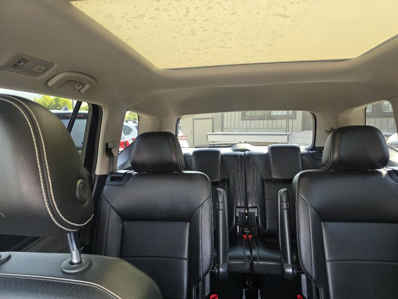 Volkswagen Atlas 3.6L V6 SE w/Technology 4MOTION 2022