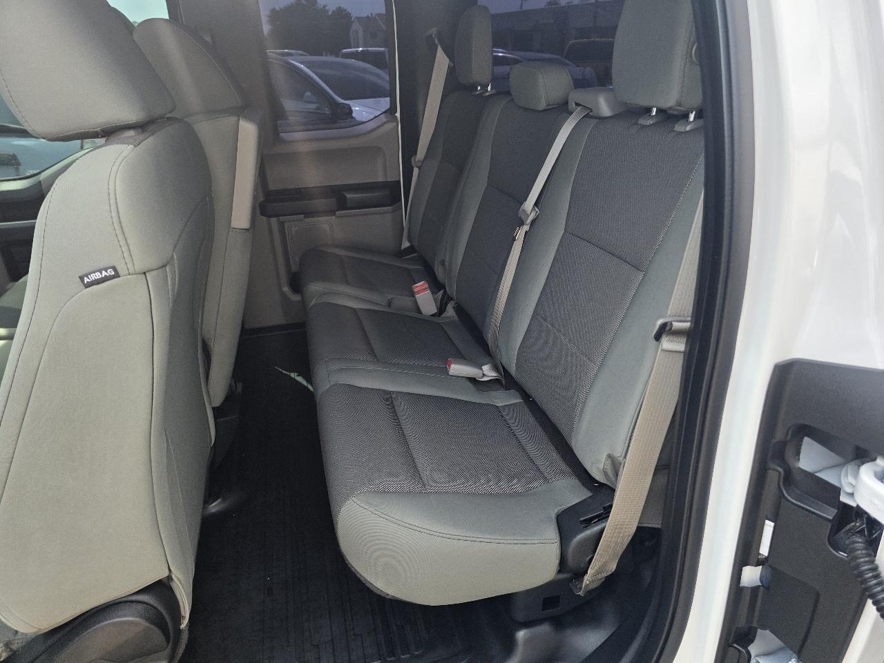 Ford F-150 4WD SuperCab 145" Lariat 2016