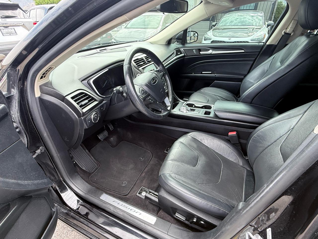 Ford Fusion Titanium AWD 2019
