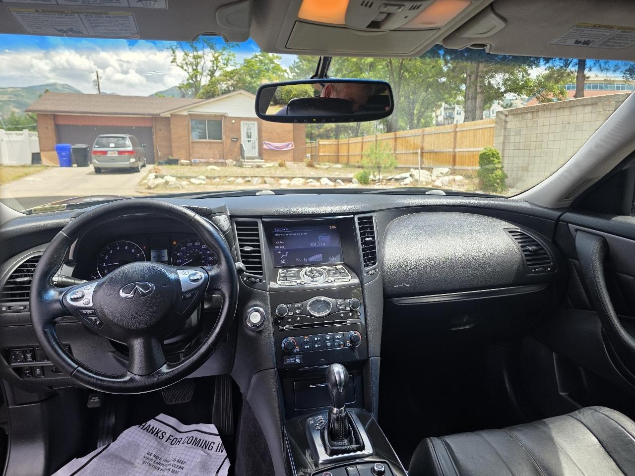 Infiniti QX70 AWD 4dr 2014