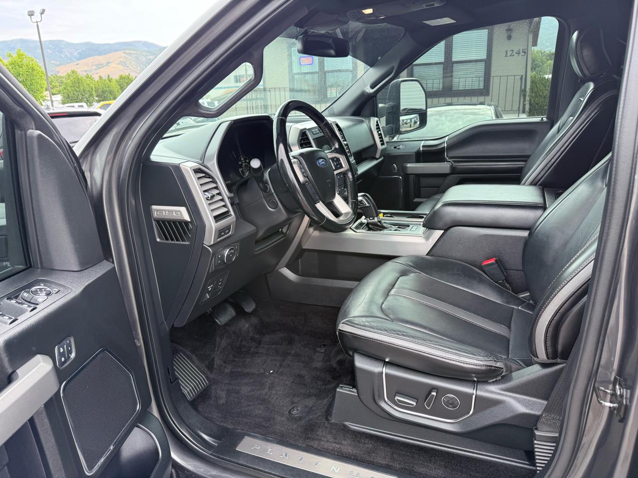 Ford F-150 Platinum 2018