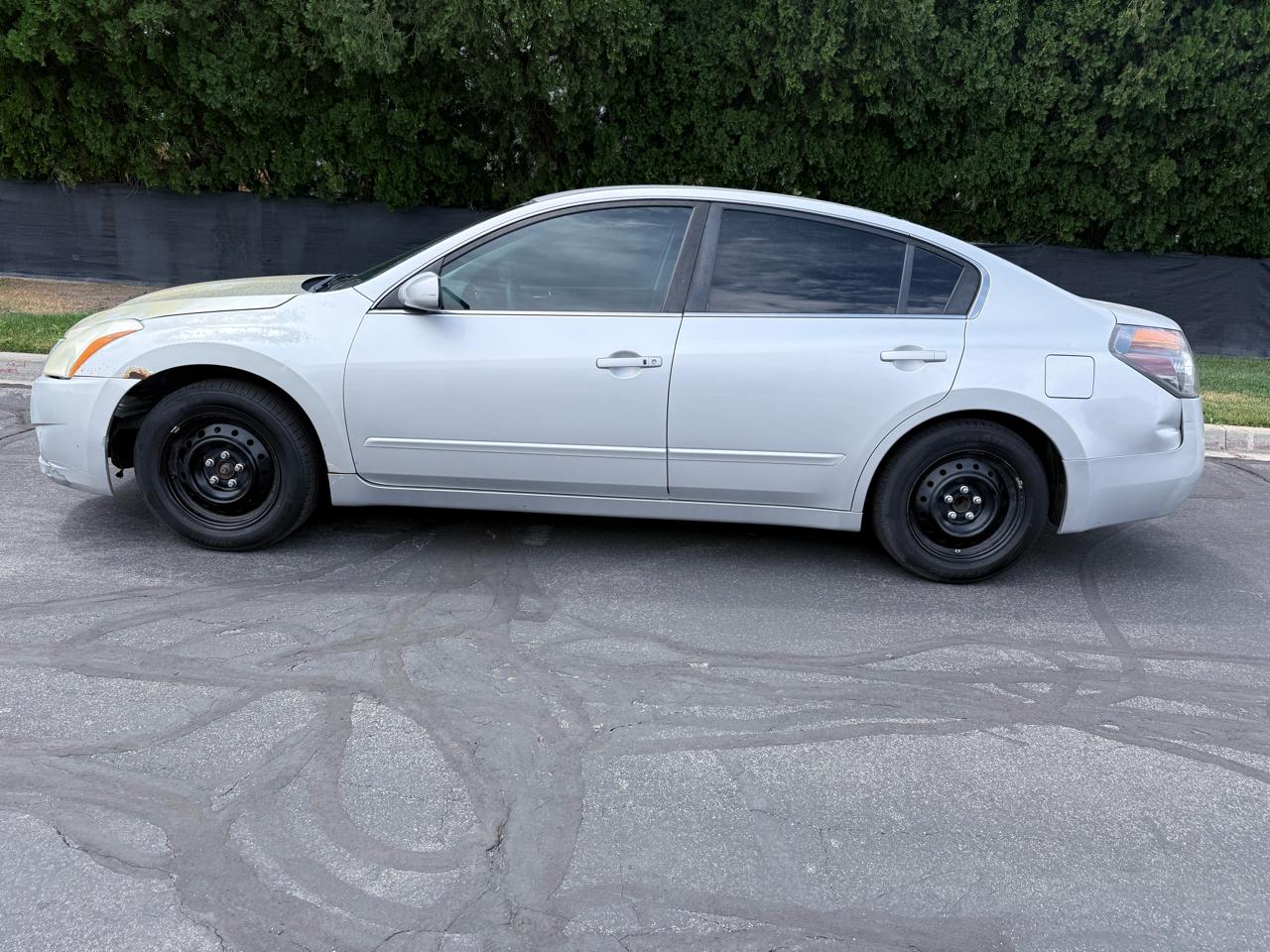 Nissan Altima 4dr Sdn I4 CVT 2.5 S 2010