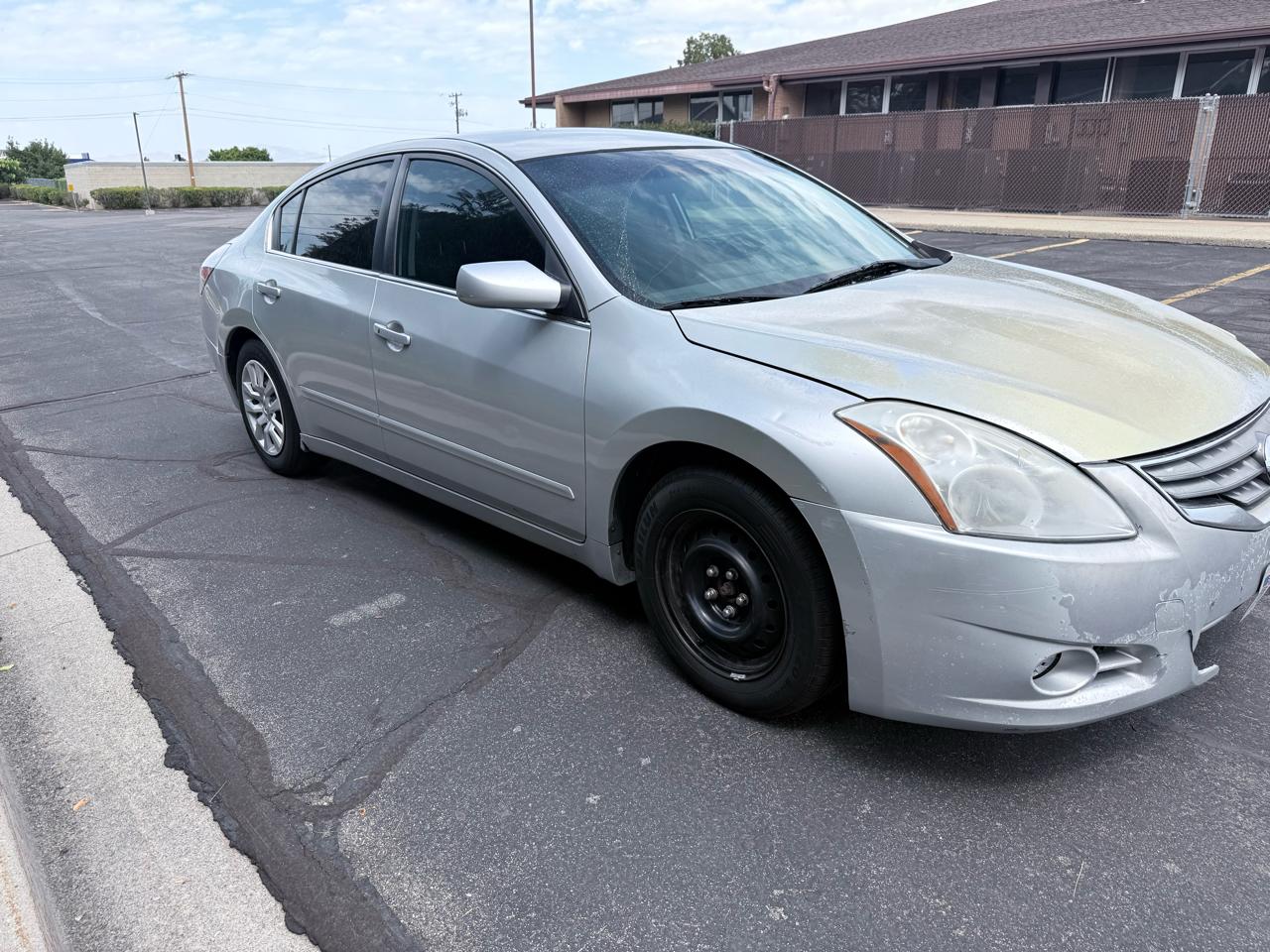 Nissan Altima 4dr Sdn I4 CVT 2.5 S 2010