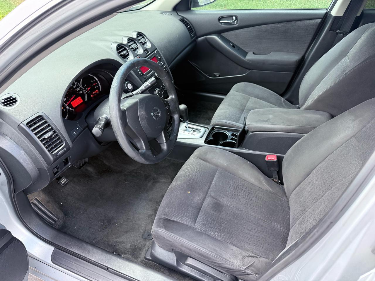 Nissan Altima 4dr Sdn I4 CVT 2.5 S 2010