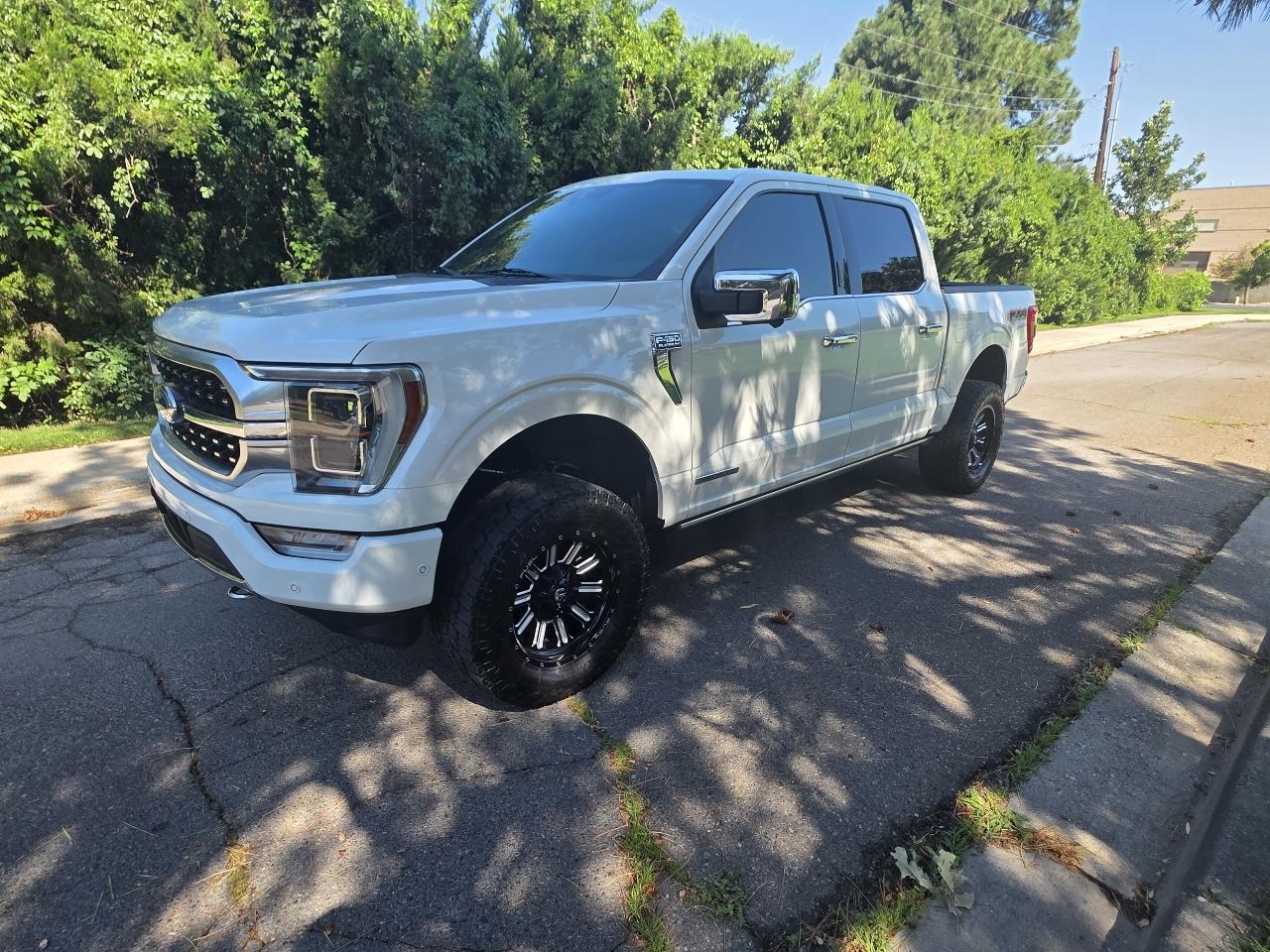 Ford F-150 Platinum 4WD SuperCrew 5.5' Box 2022