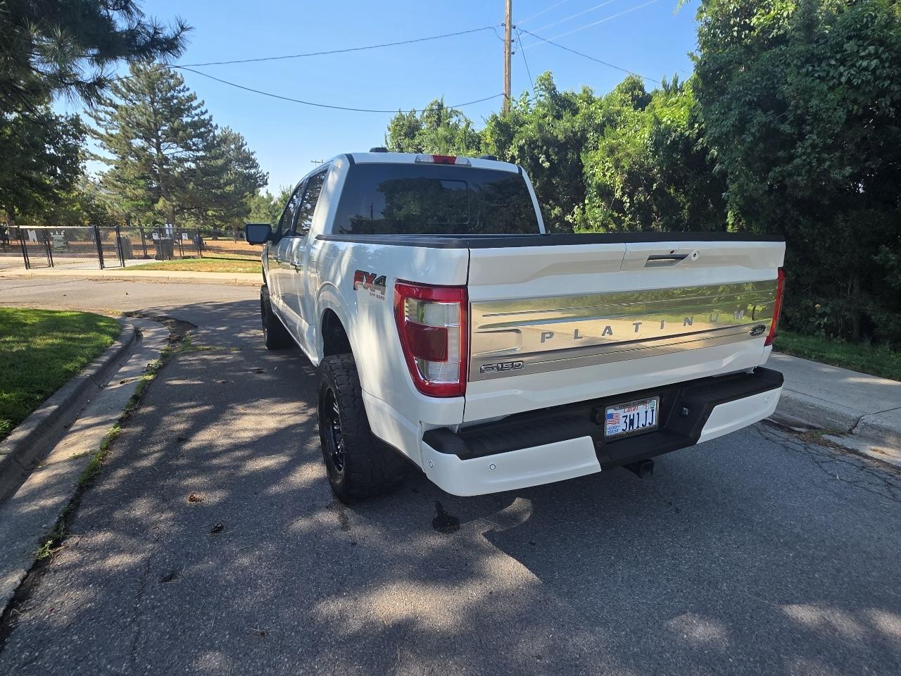 Ford F-150 Platinum 4WD SuperCrew 5.5' Box 2022